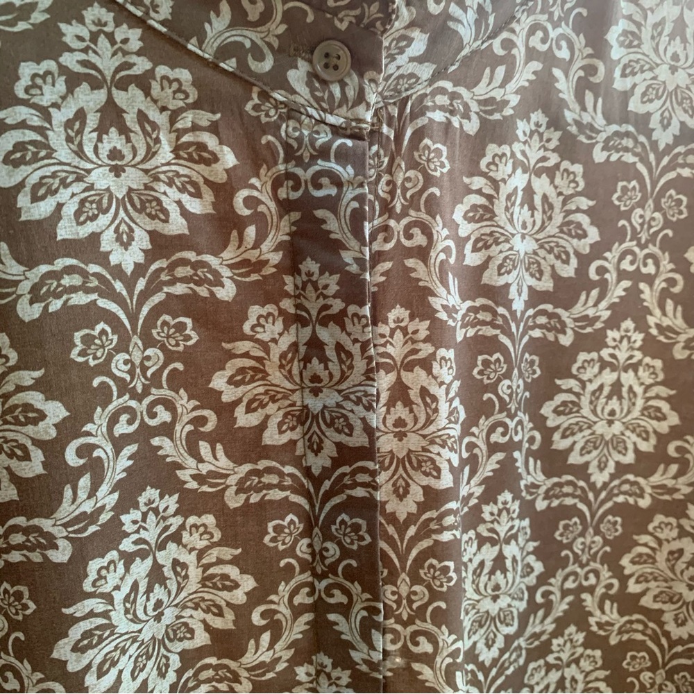 Tuckernuck Hyacinth House Bennett Maxi Dress in Damask Print - Picture 5 of 12